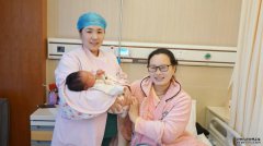 “麻麻，我差点卡住了！”9.3斤大胖小子顺产记~